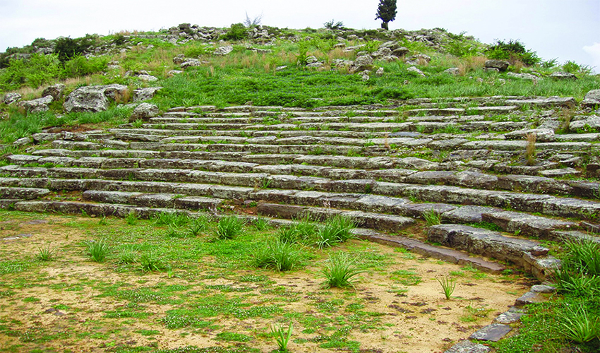 36 theato  makyneias